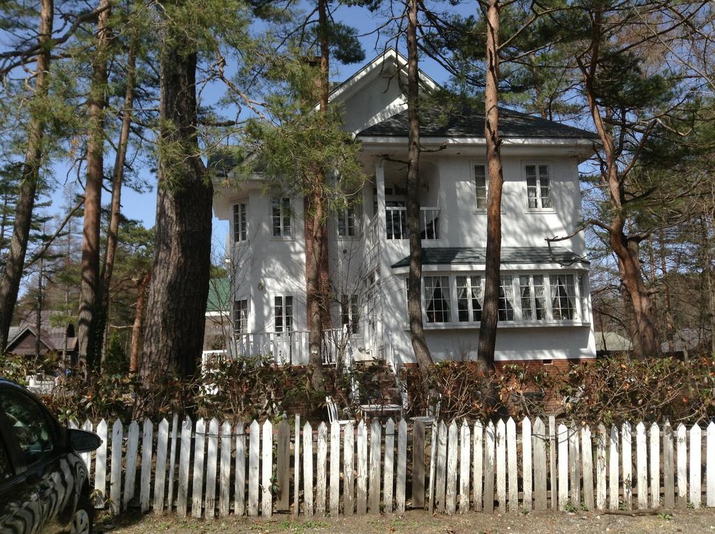 Petit Hotel And Restaurant Air Mail Hakuba Exterior foto